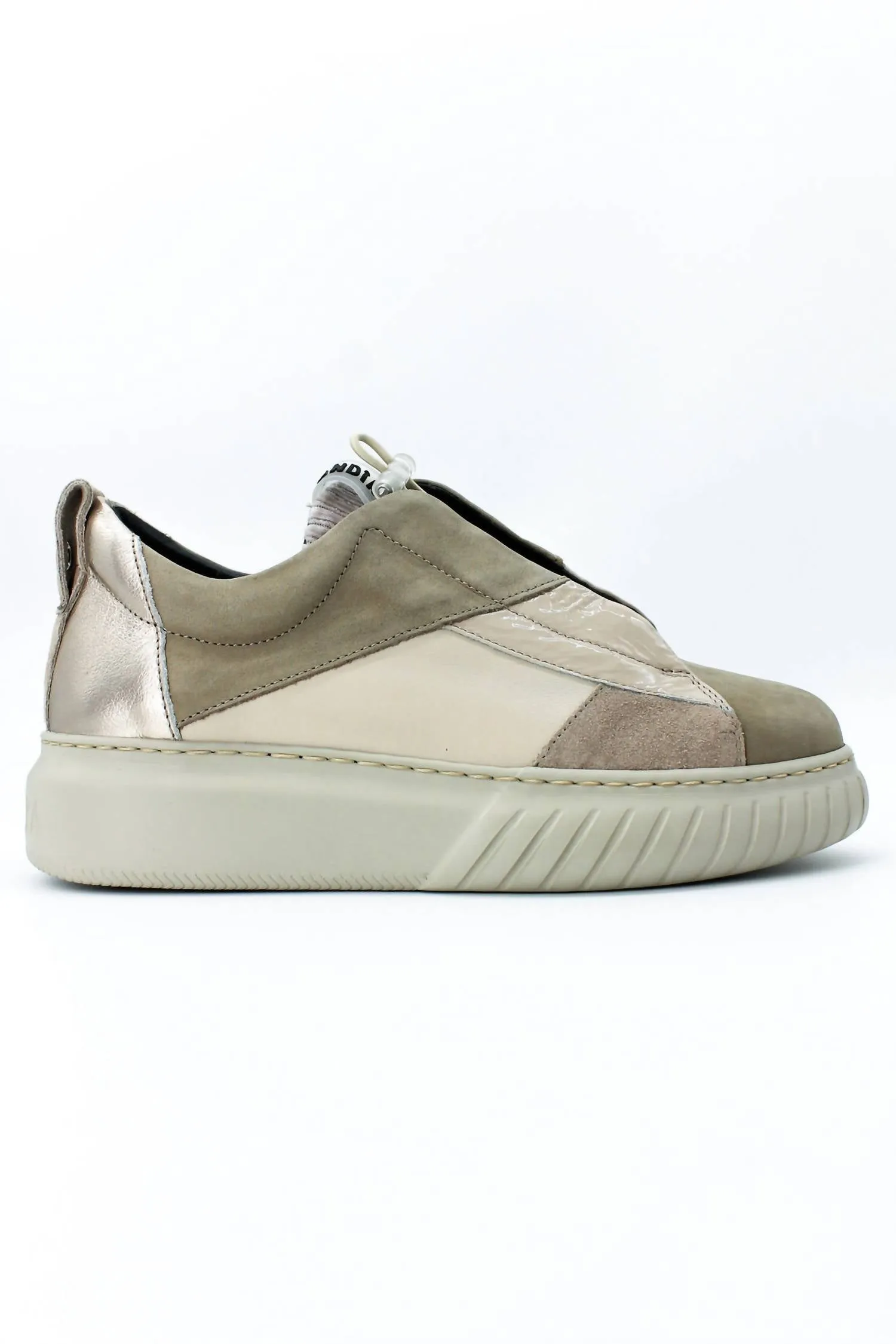 Andia Fora - Women's Lace Trainer Sneakers