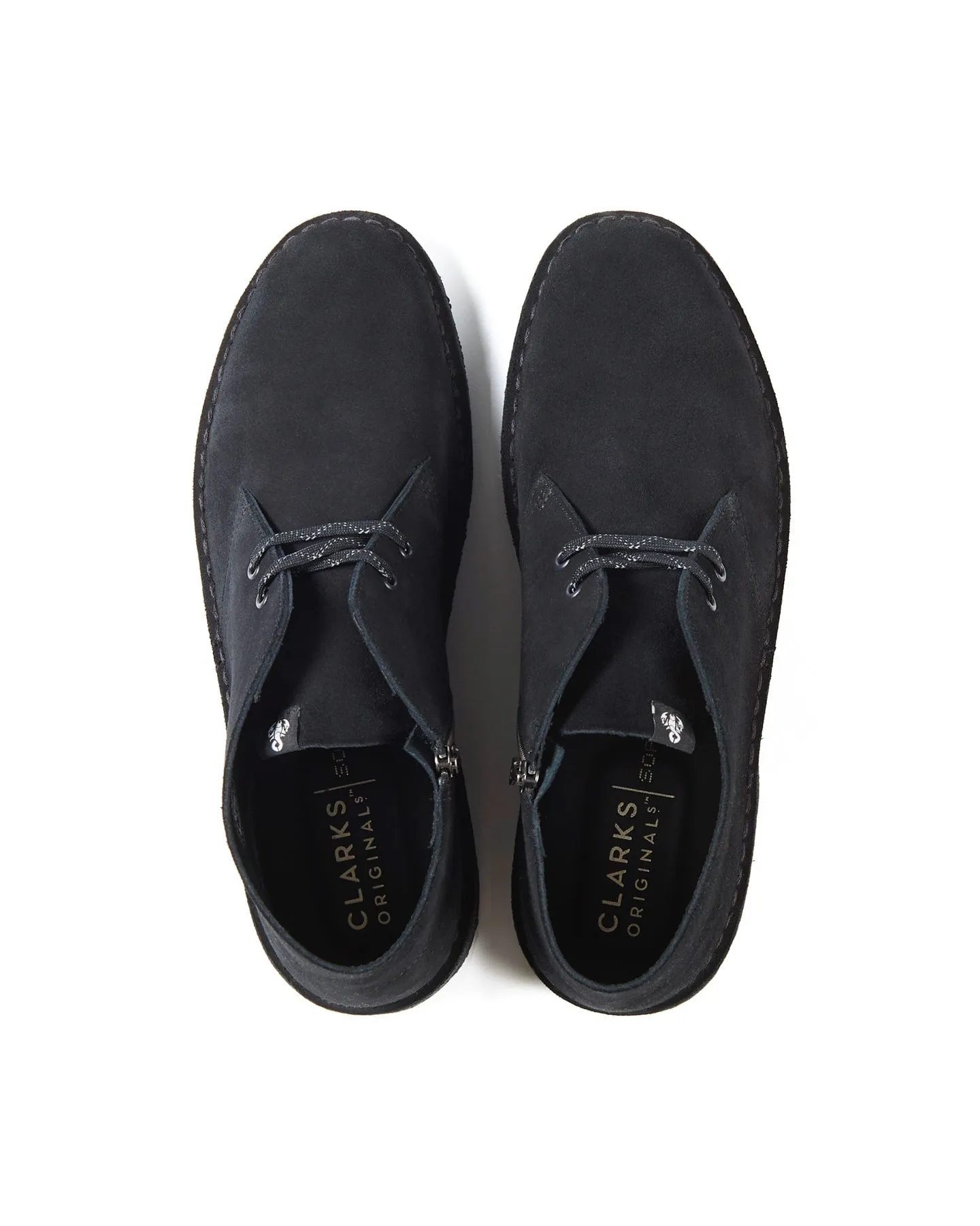 CLARKS DESERT BOOTS*
