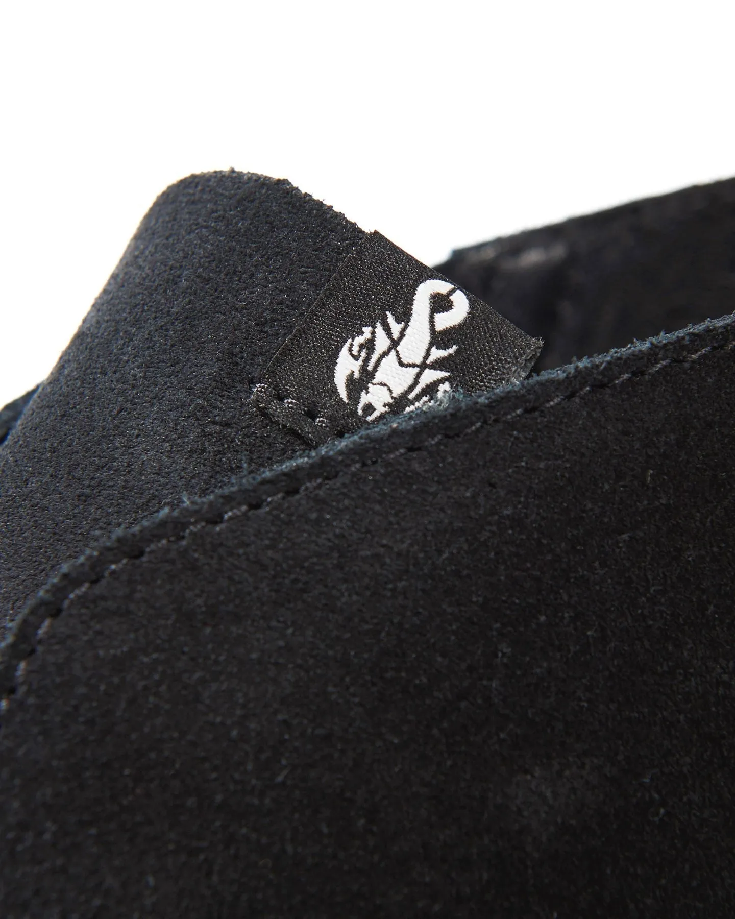 CLARKS DESERT BOOTS*