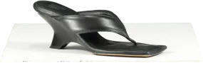 GIA BORGHINI Black Leather Thong Sandals UK 6.5 EU 39.5 👠