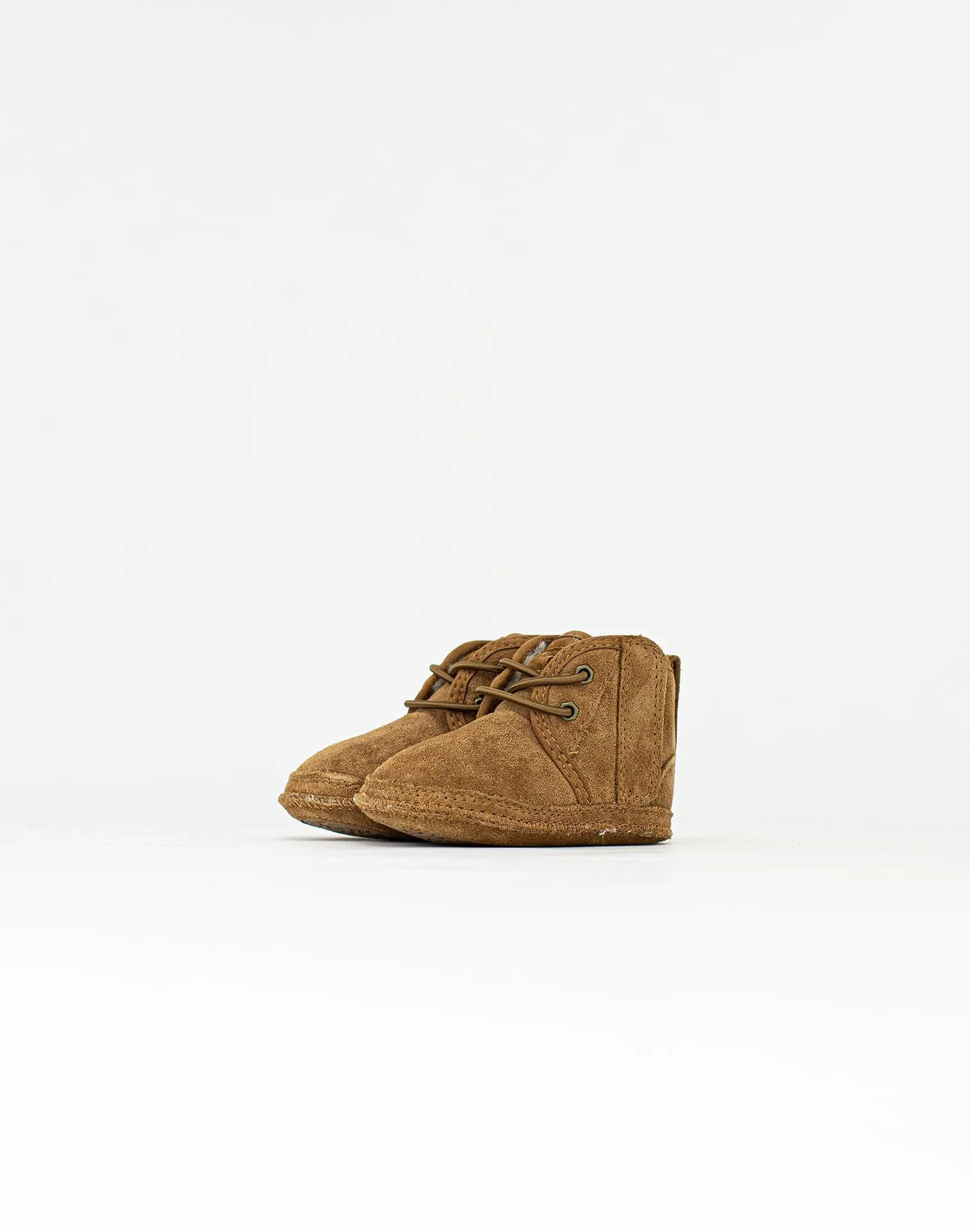 UGG NEUMEL BOOTS   BEANIE CRIB BOOTIE SET